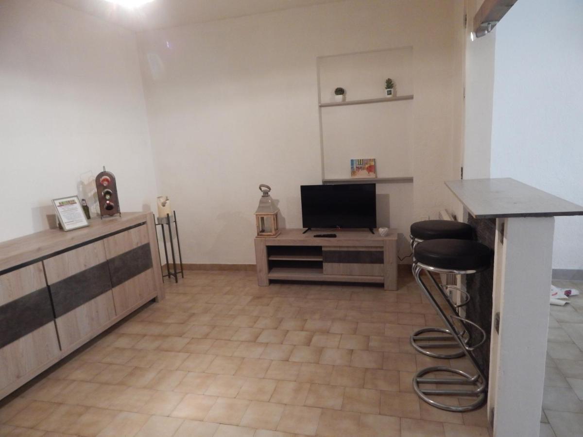 25 F Mistral 1 Er G Apartment Coursan ภายนอก รูปภาพ